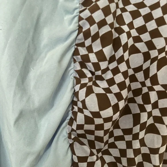 Two-Tone Blue and Brown Asymetric Shirt - Picture 3 of 4